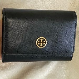Tory Burch Black Wallet Robinson Medium Flap TriFold